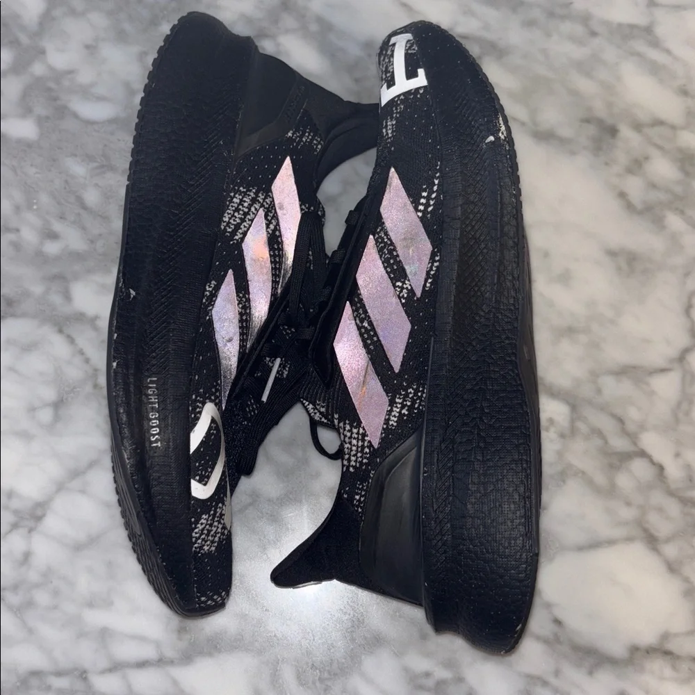 Black and White Sneakers with 'Overtime' Design, Ultraboost 5x, Mens 9